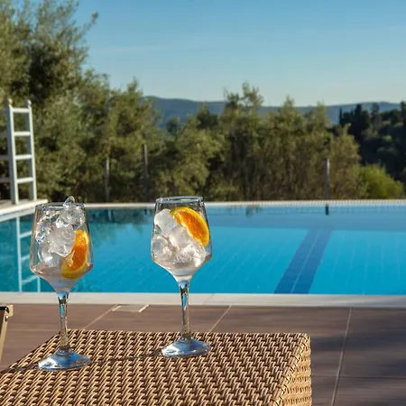 Daphne, Inoro 빌라 *