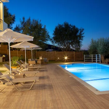 Daphne, Inoro Katouna