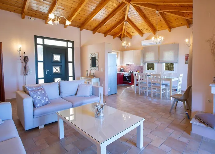 Daphne, Inoro Villa Katouna