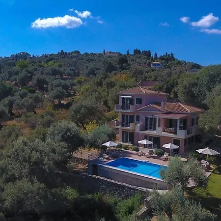 Villa Daphne, Inoro Katouna